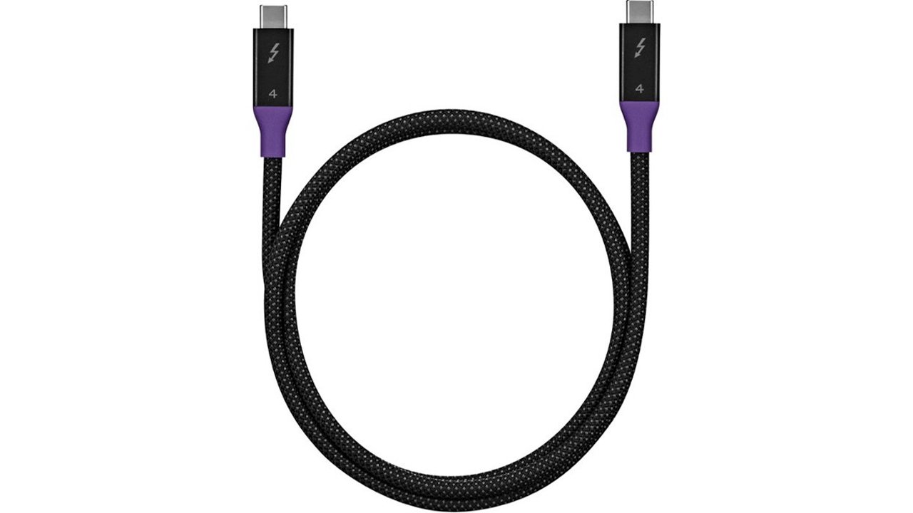 Insignia's Thunderbolt 4 USB-C cable