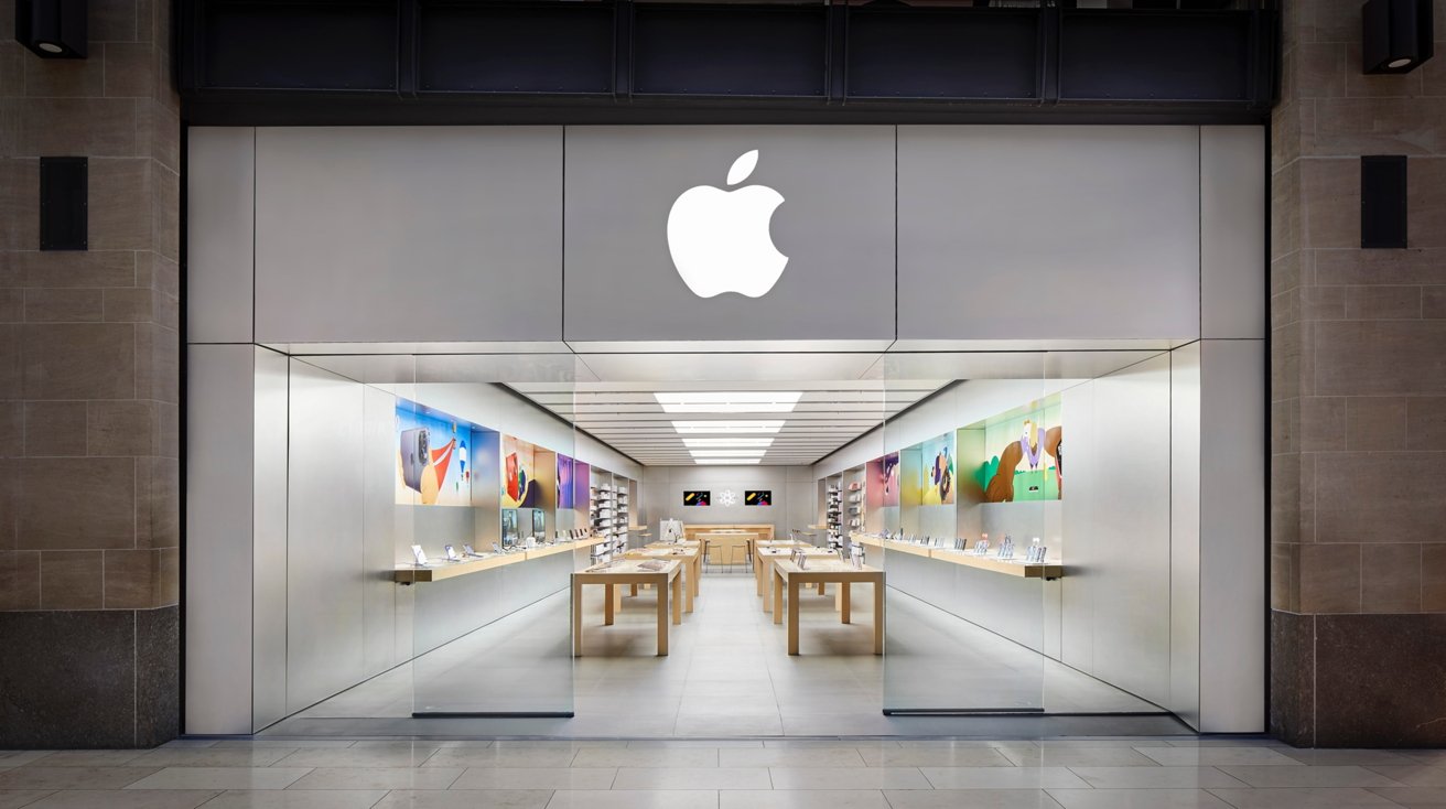 The Grand Arcade Apple Store