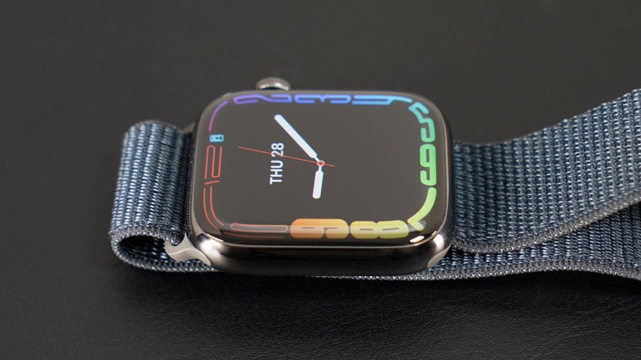 Apple Watch displays curve over the edge