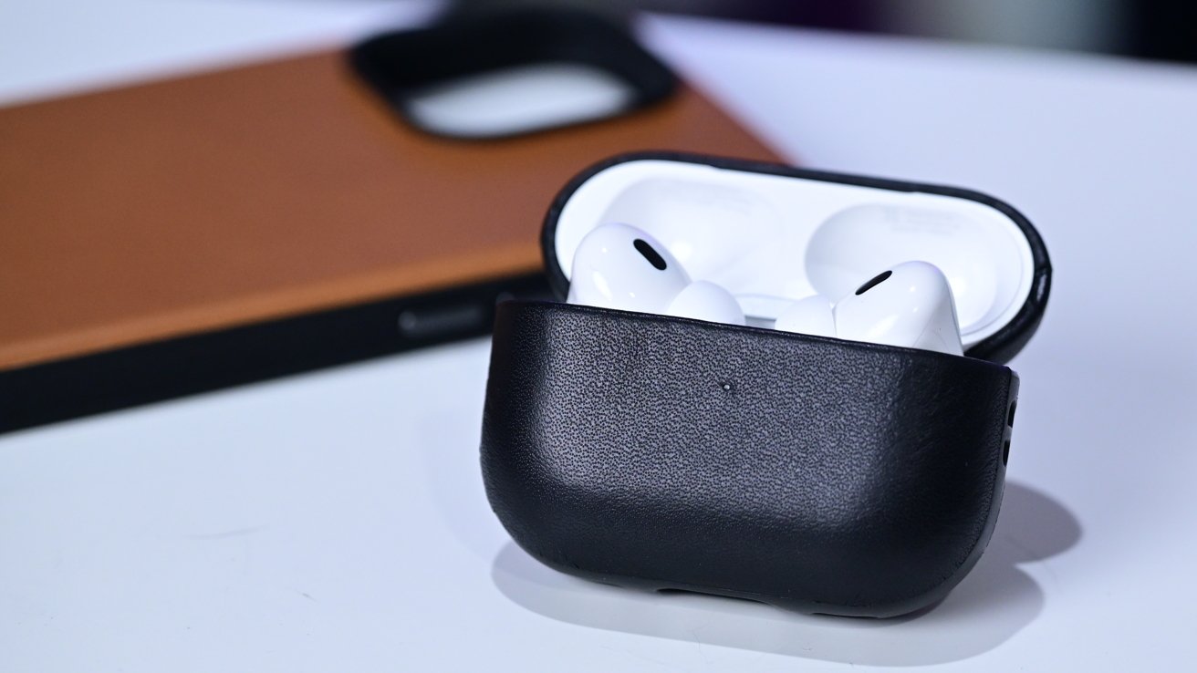 Nomad AirPods Pro case