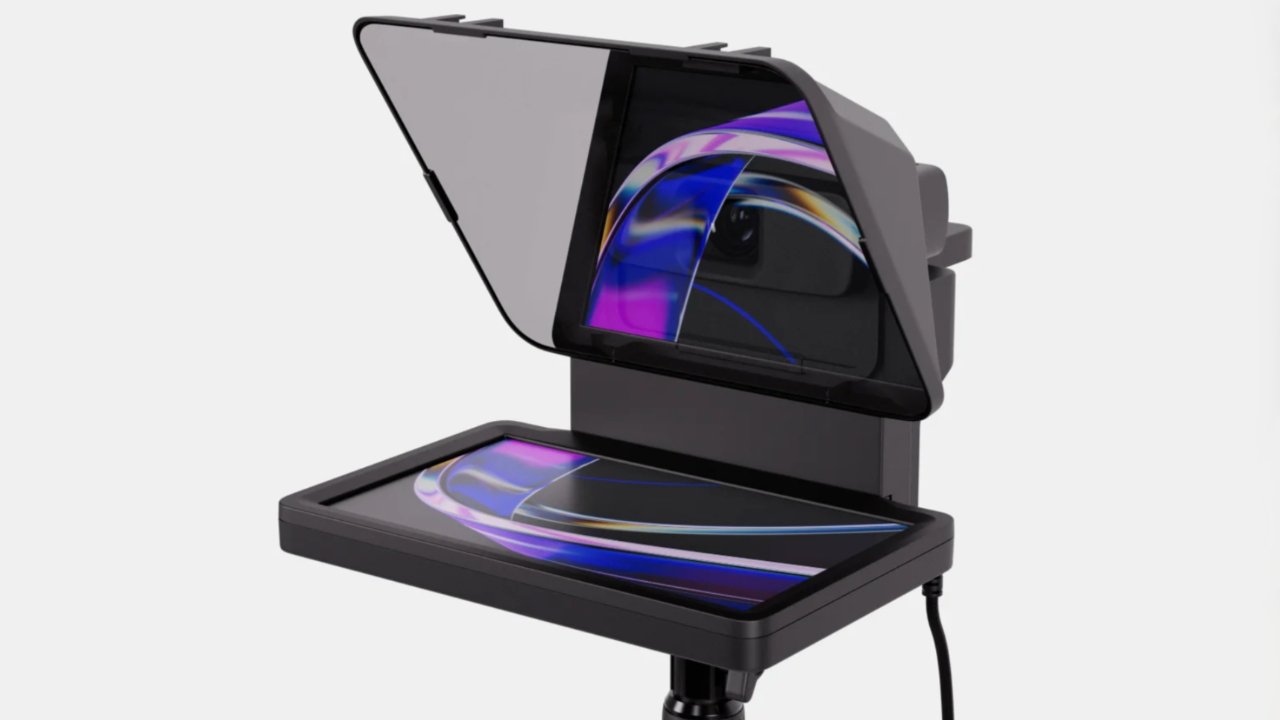 Check Out This Dope Elgato Teleprompter for Creatives