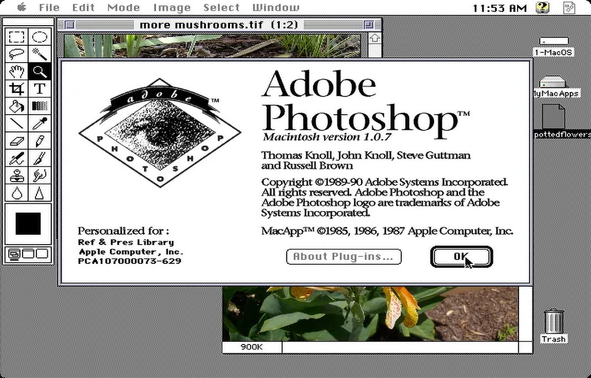 The original Photoshop running on an early Mac.