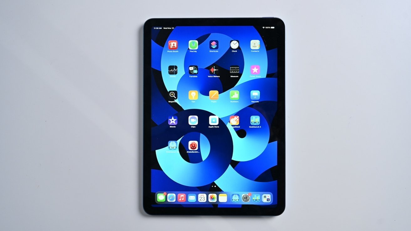 Early 2024 launch of 12.9-inch iPad rumored by Kuo