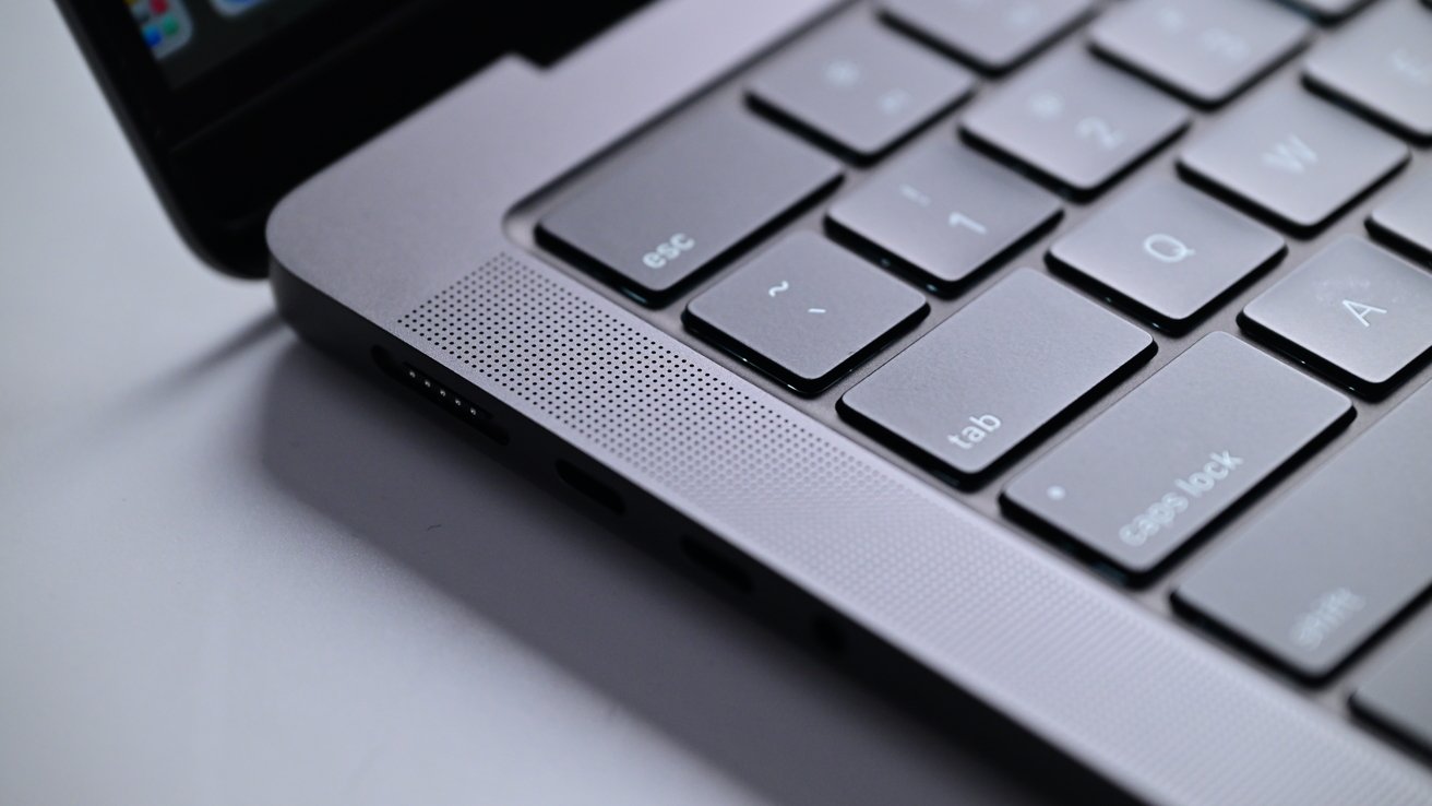 MacBook Pro 14-inch M3 Pro review: Speakers