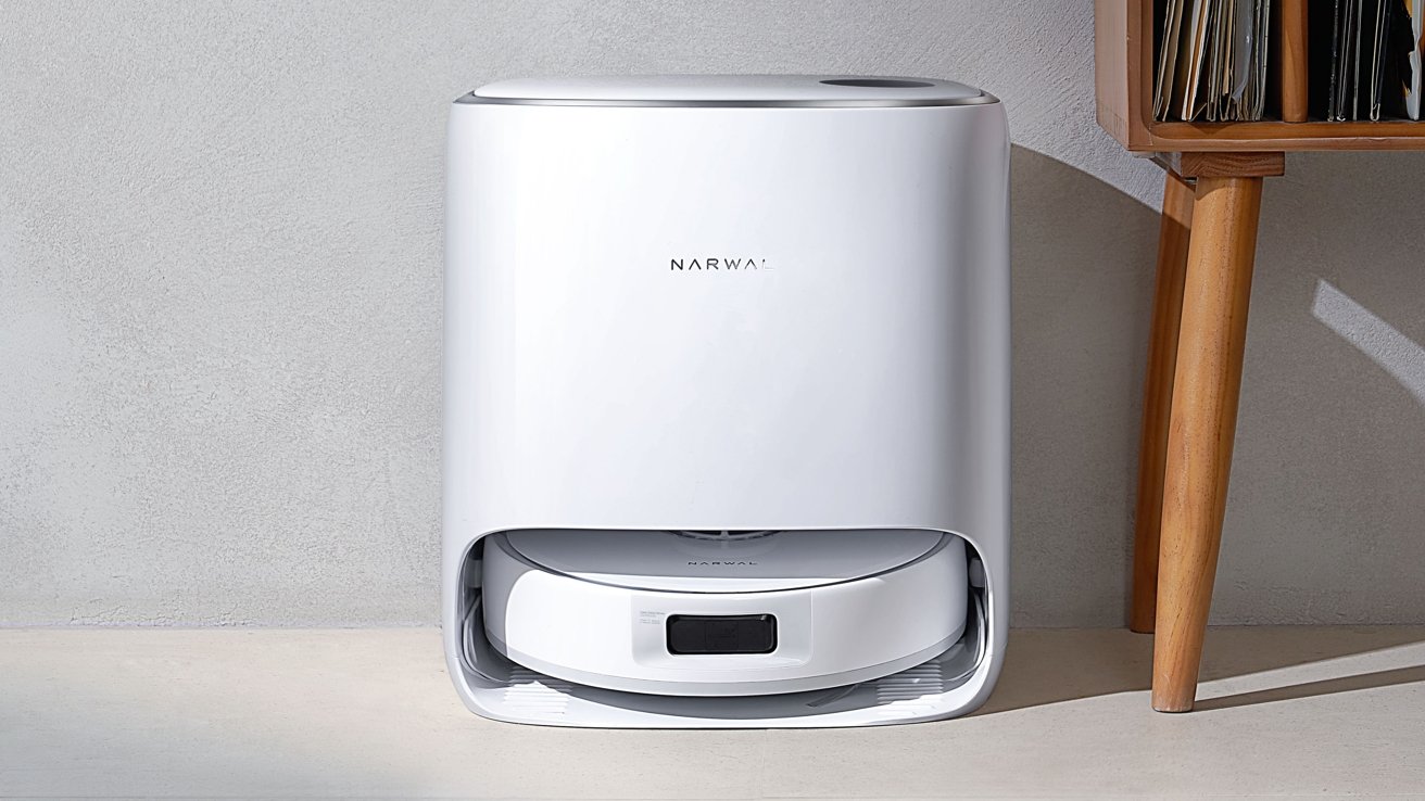 Narwal introduces Narwal Freo X Ultra and other robot vacuums at CES