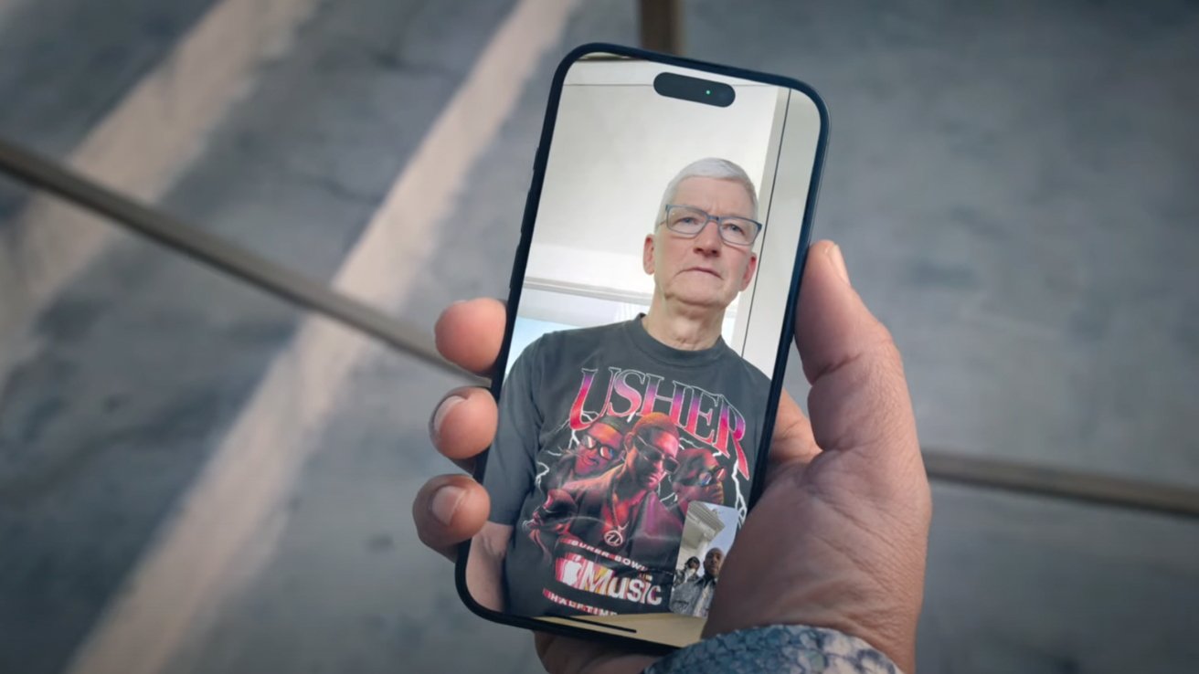 Tim Cook on a FaceTime call