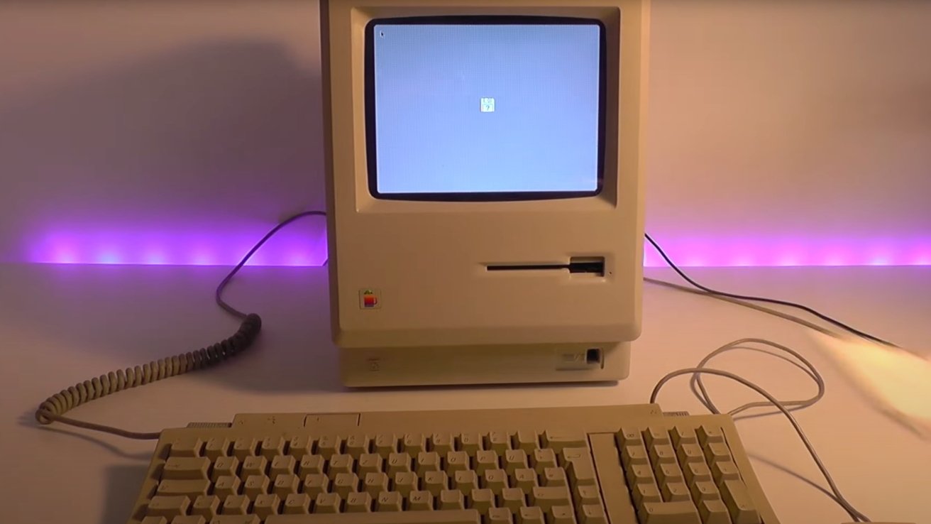 The finished functional Macintosh Plus recreation [Youtube/Kevin Noki]
