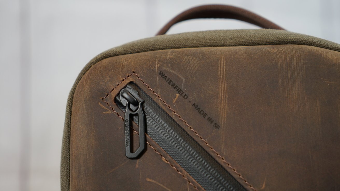 A close-up of the Shield Case front zipper