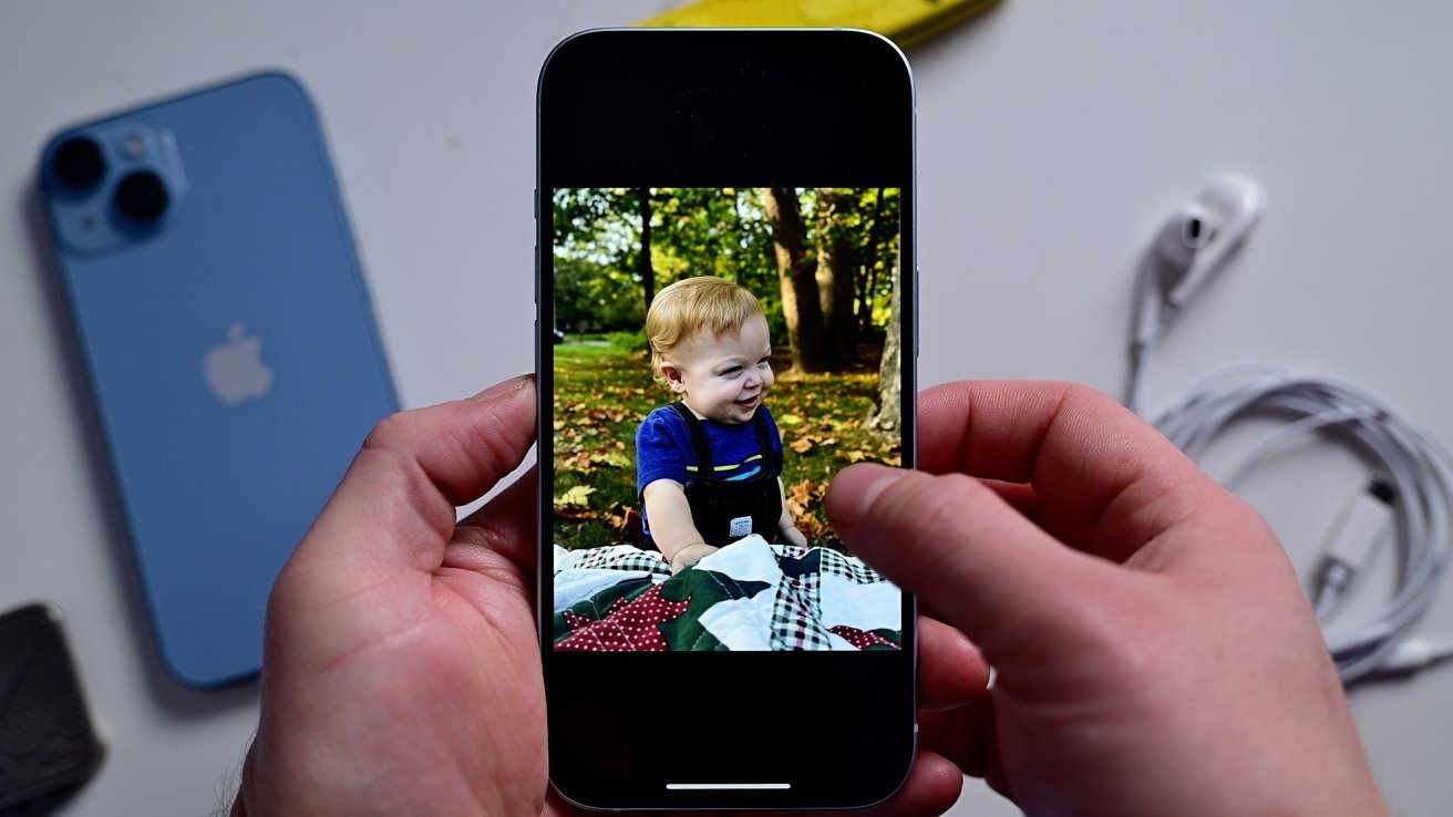 Deleted images haunt iPhone users in Photos for iOS 17.5