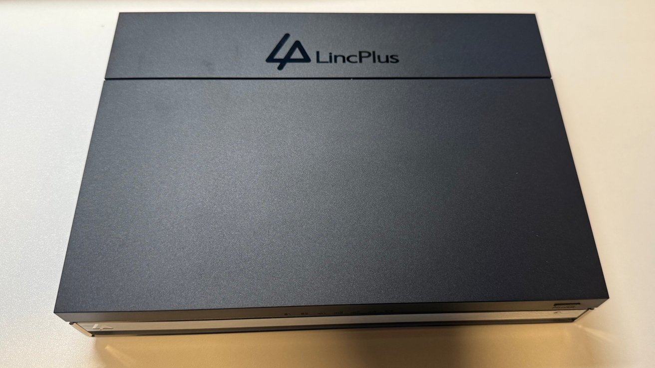 photo of LincPlus LincStation N2 review: All-SSD network storage, with style image