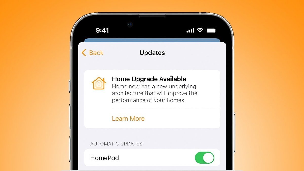 Smartphone screen showing home upgrade notification with an icon, update message, and HomePod automatic update toggle. Orange background.