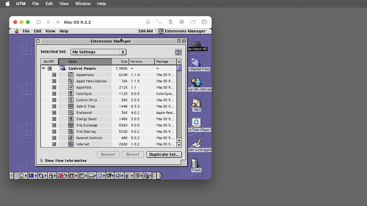 Extensions Manager lets you select which set of System Extensions and Control Panels to use.