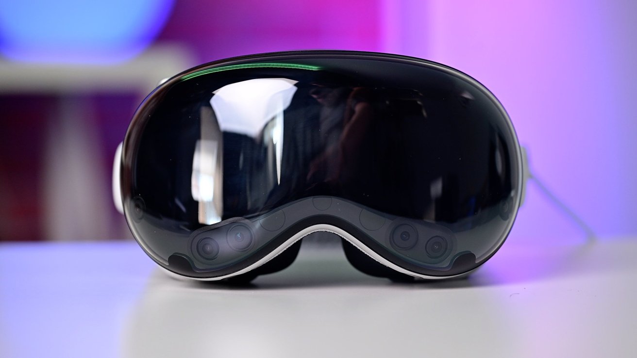 Apple Vision Pro M5 review roundup: faster & comfier