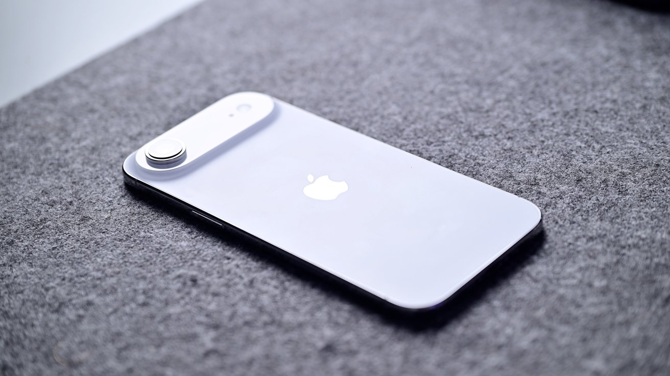 This severe and international iPhone hack is the best reason to update to iOS 26.3 yet