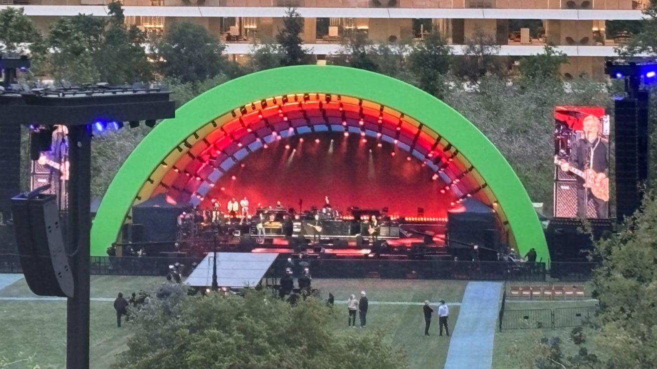 Apple at 50: Paul McCartney sound check and the employee gift bag