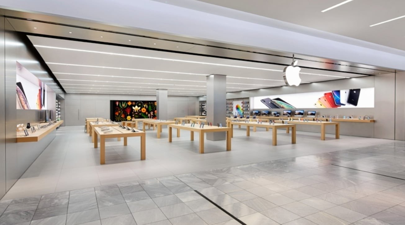 Long-awaited Zurich Apple Store upgrade stops short of flagship scale
