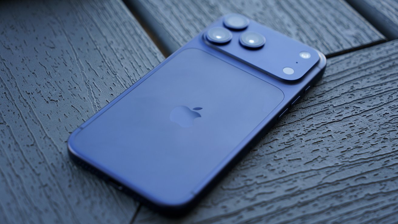 iOS 27 keeps iPhone 11 and newer compatibility