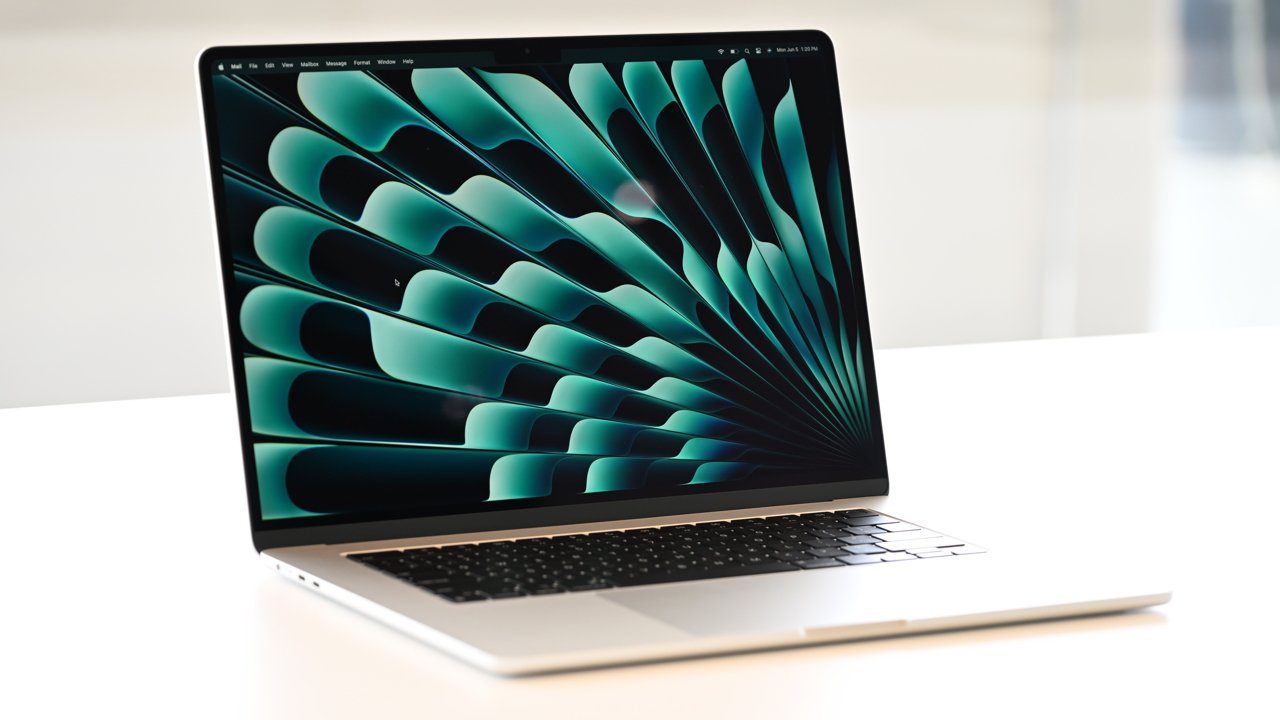 MacBook Air | 15-inch, M2, MagSafe